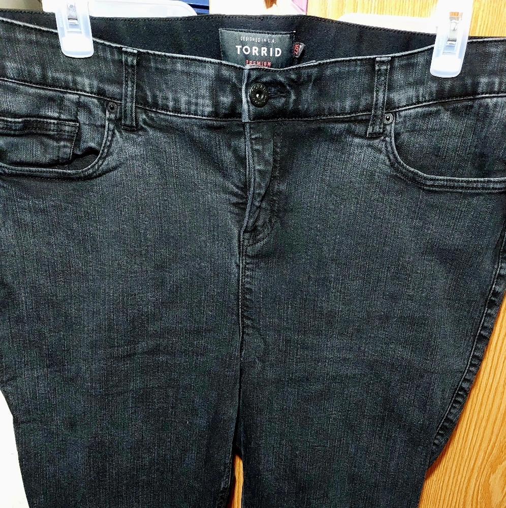 Black Torrid Size 22R Premium Stretch Jeggings
